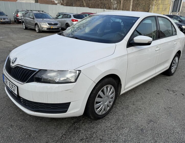 Škoda Rapid Hatchback 999,0 70 kw