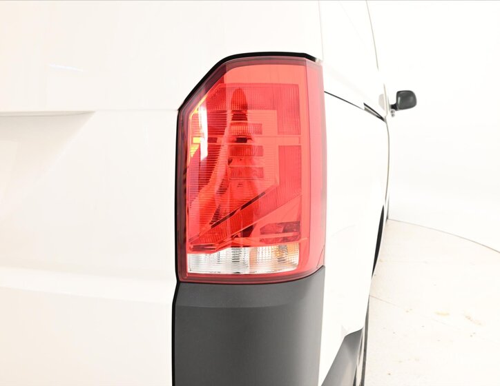 Volkswagen Transporter Skříň 2,0 l 81 kw