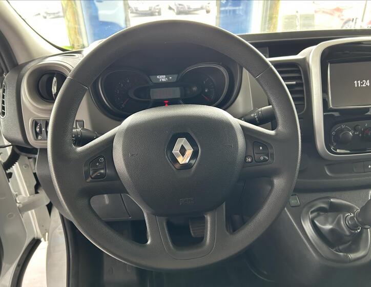 Renault Trafic 11