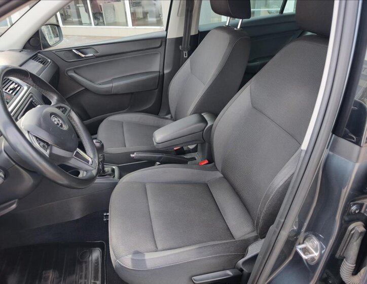 Škoda Rapid Hatchback 1,2 l 77 kw