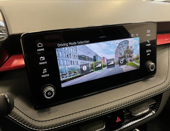 Škoda Fabia Hatchback 999,0 85 kw