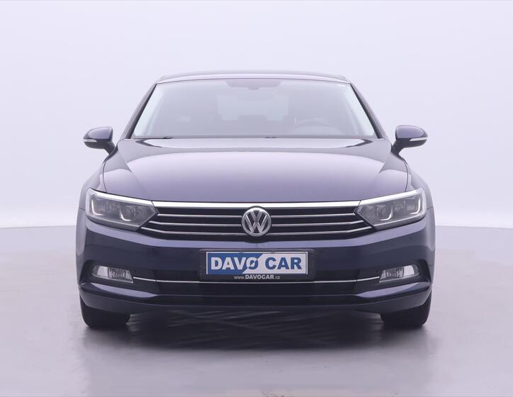 Volkswagen Passat 2
