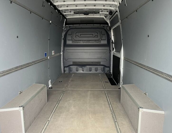 Mercedes-Benz Sprinter 6