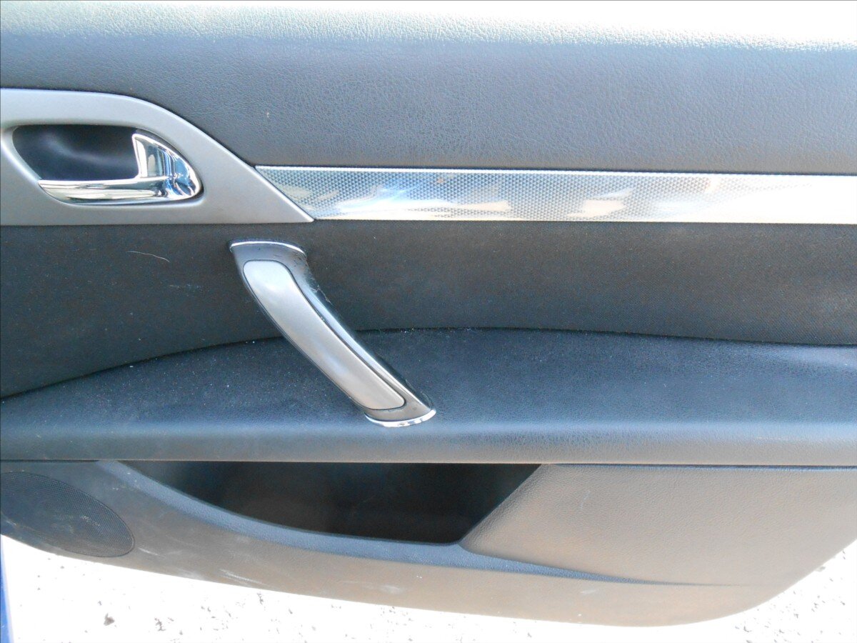 Peugeot 407 Kombi 2,2 l 116 kw