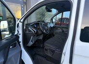 Ford Transit Custom 10