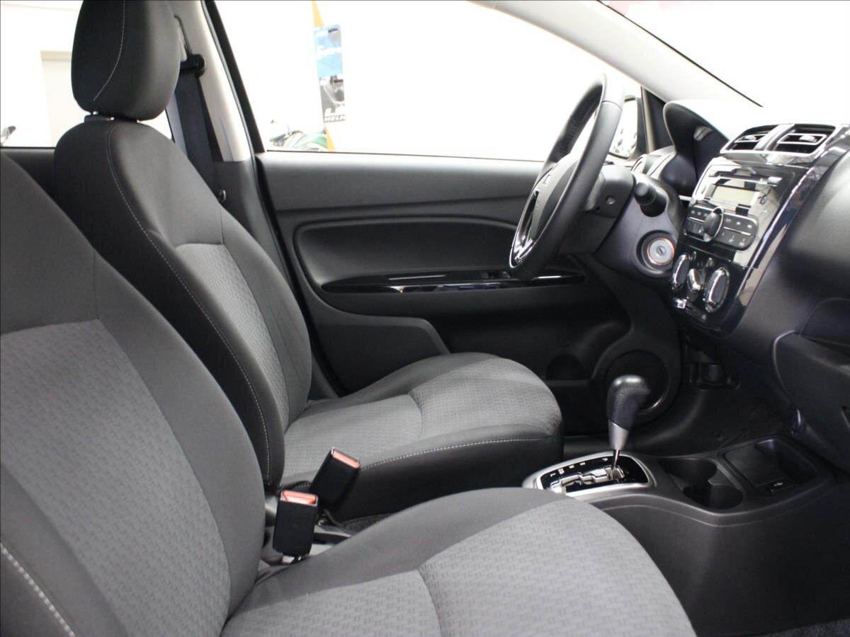 Mitsubishi Space Star Hatchback 1,2 l 59 kw