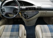Peugeot 806 Kombi 2,1 l 80 kw