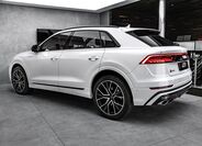 Audi SQ8 7