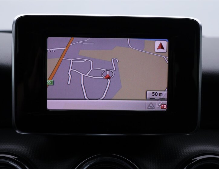 Mercedes-Benz Třídy A Hatchback 1,6 l 90 kw