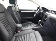 Volkswagen Passat 12