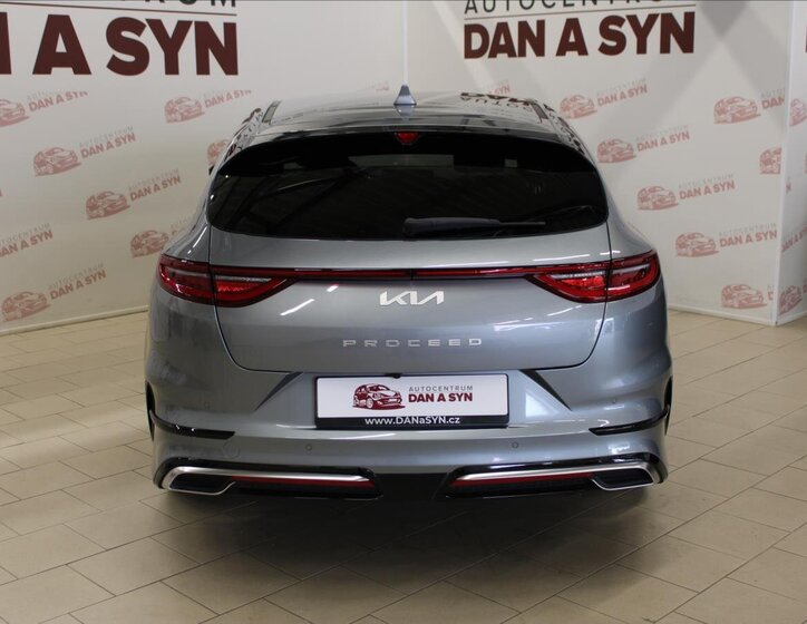 KIA ProCeed Hatchback 1,5 l 117 kw