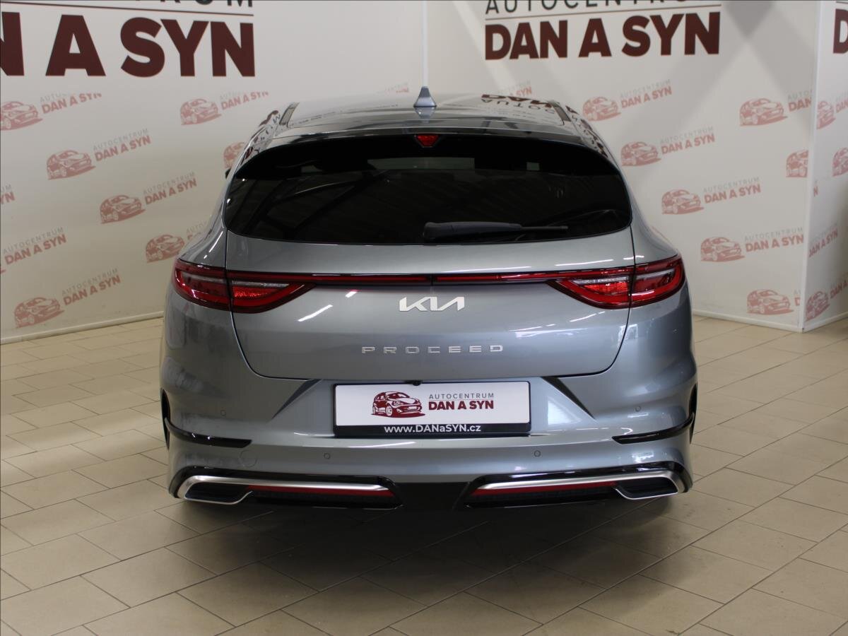 KIA ProCeed Hatchback 1,5 l 117 kw