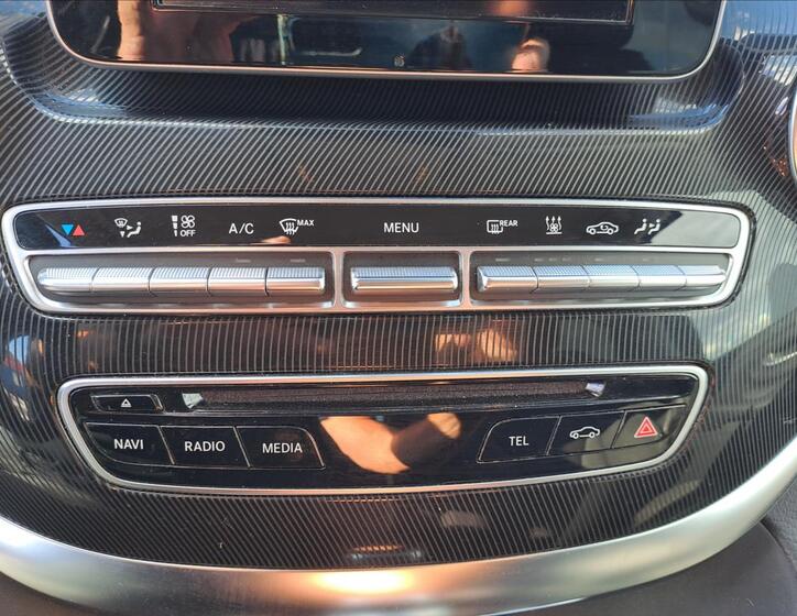 Mercedes-Benz Třídy V 9