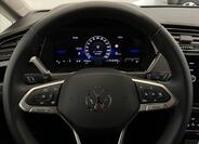 Volkswagen Touran 13