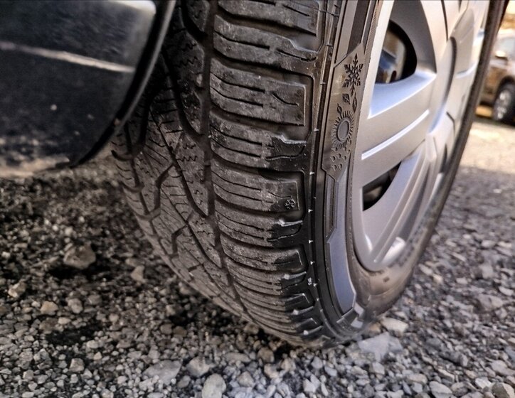 Škoda Roomster MPV 1,2 l 51 kw