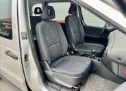 Mercedes-Benz Vaneo 21