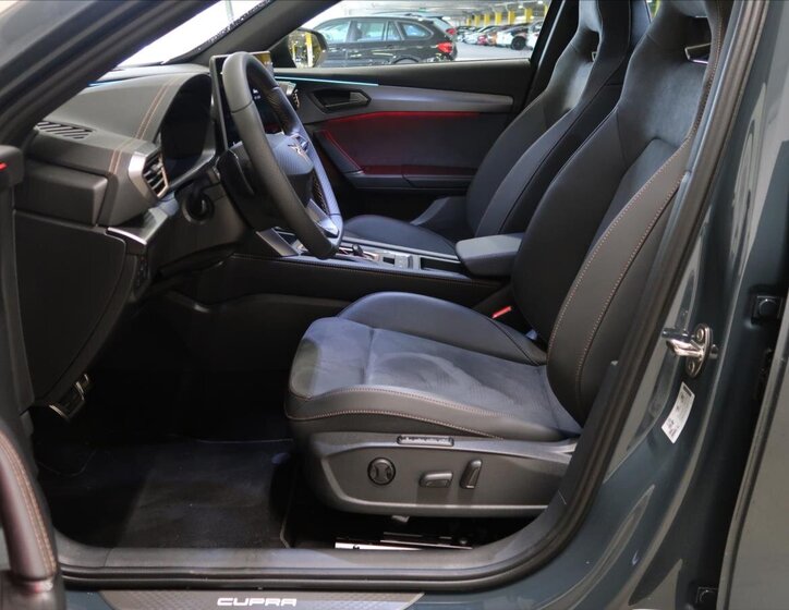 Cupra Formentor SUV / Terénní 1,5 l 200 kw