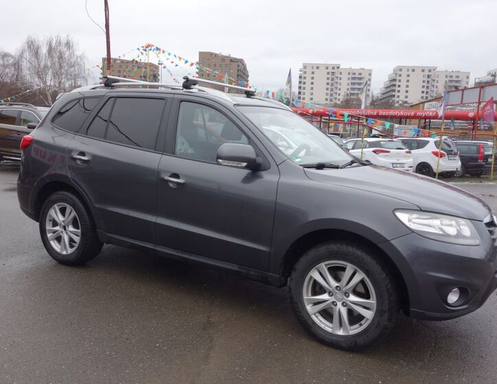 Hyundai Santa Fe 4