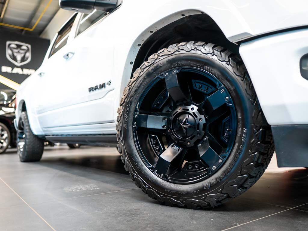 Dodge RAM Pick-up 5,7 l 295 kw