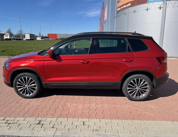 Škoda Karoq SUV / Terénní 1,5 l 110 kw
