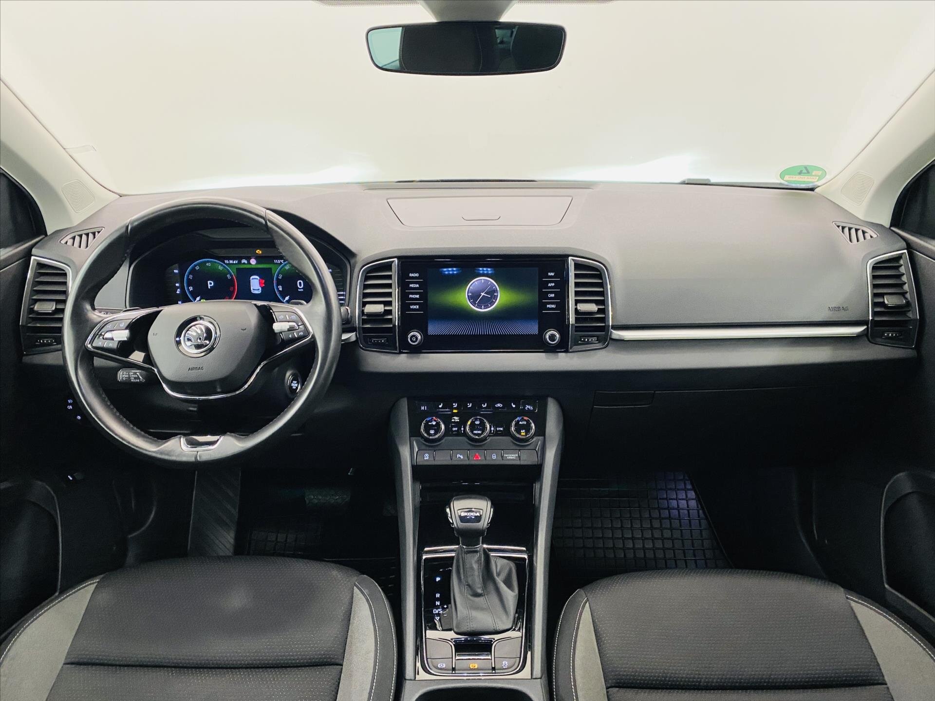 Škoda Karoq SUV / Terénní 1,5 l 110 kw