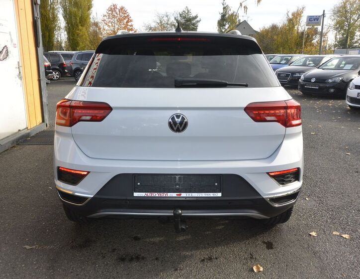 Volkswagen T-Roc 6