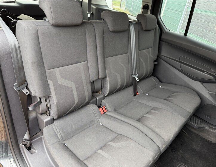 Ford Tourneo Connect Kombi 1,6 l 85 kw