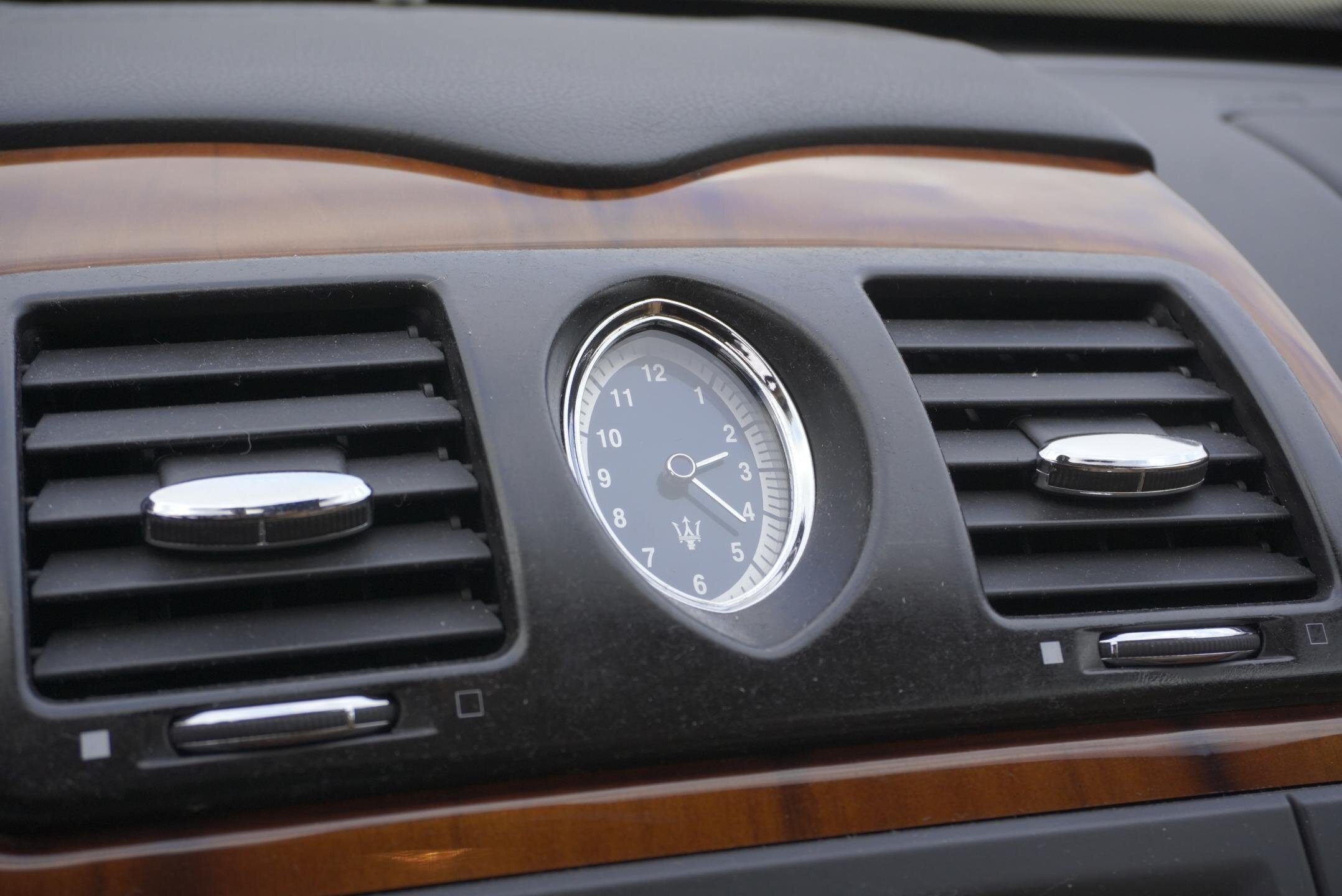 Maserati Quattroporte Sedan 4,2 l 295 kw