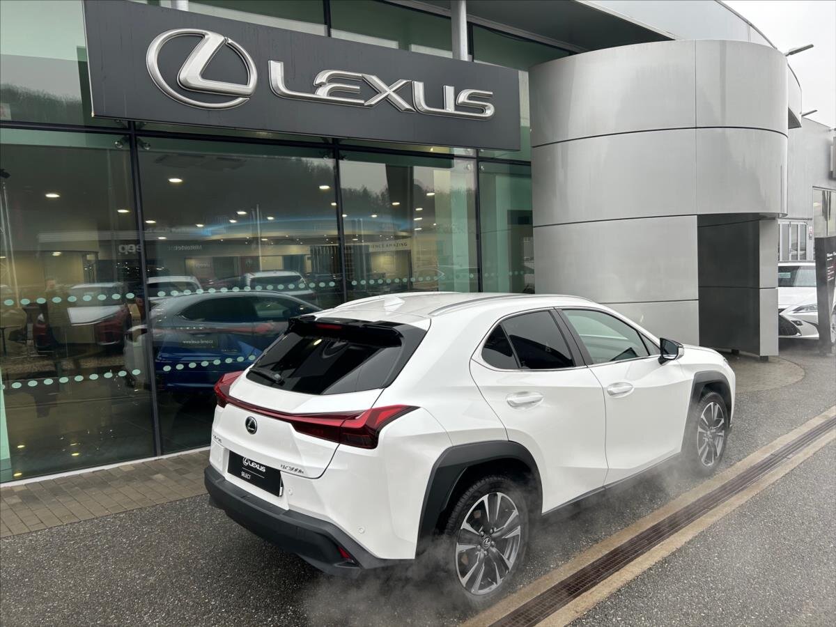 Lexus UX 300h SUV / Terénní 2,0 l 146 kw