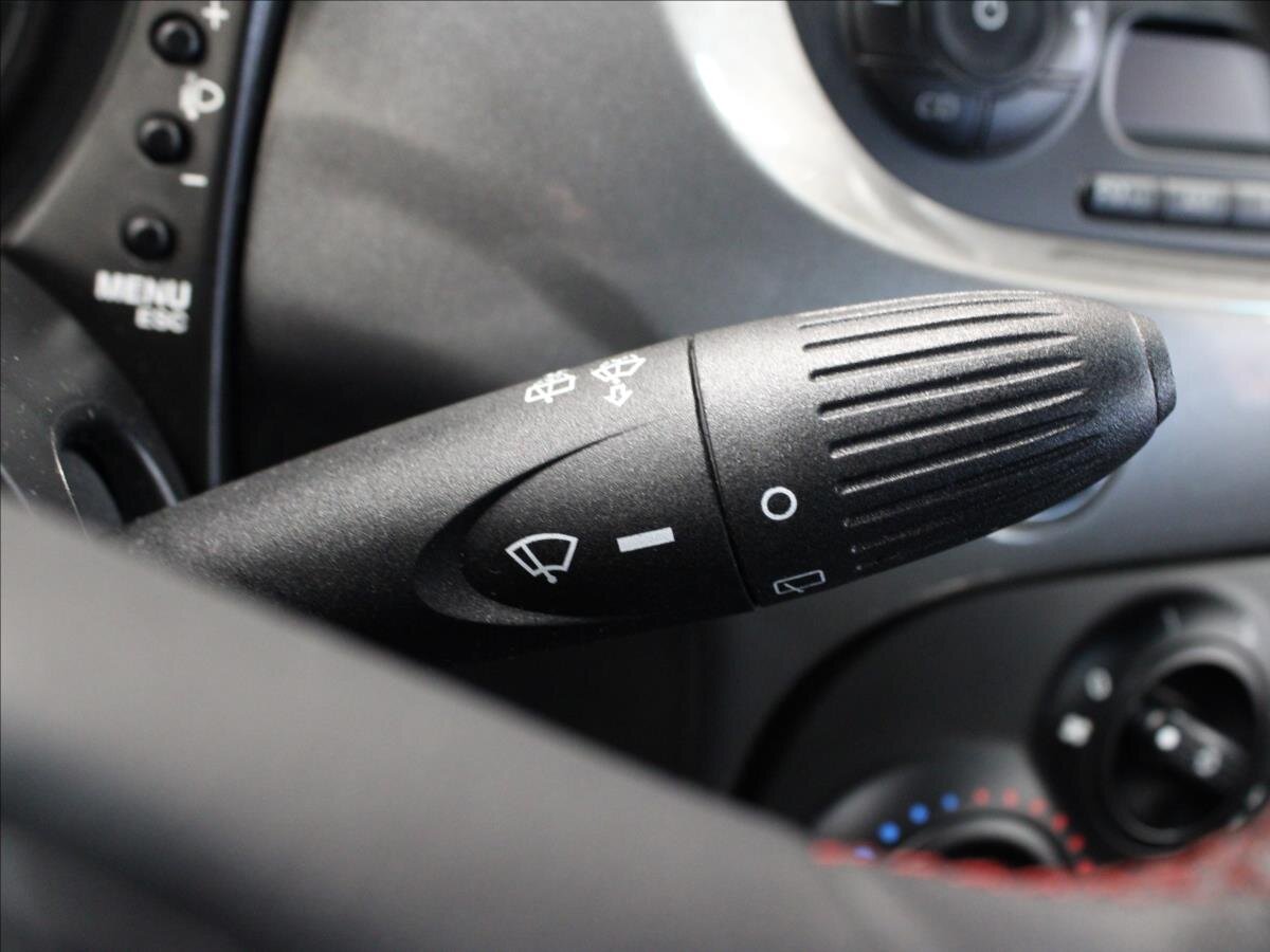 Fiat 500 Hatchback 899,0 63 kw