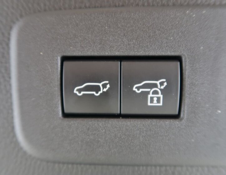 Toyota Land Cruiser SUV 2,8 l 151 kw