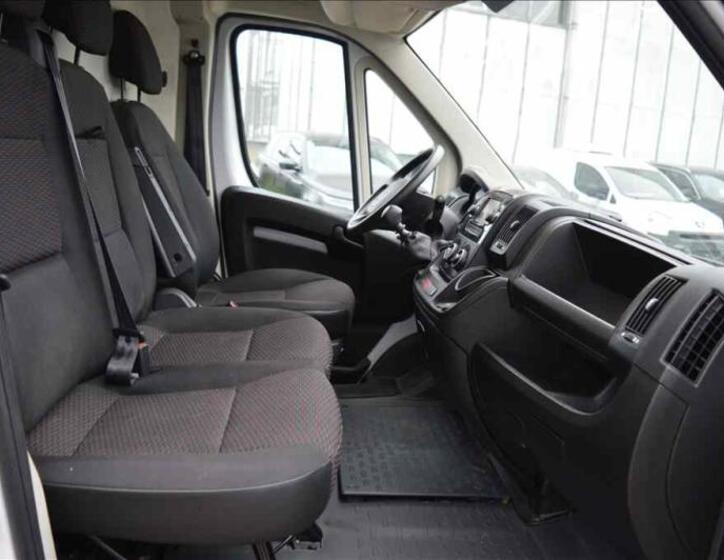 Peugeot Boxer 12