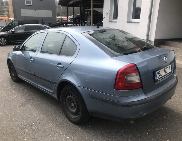 Škoda Octavia Sedan / Limuzína 1,9 l 77 kw