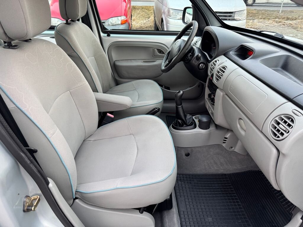 Renault Kangoo Kombi 1,5 l 62 kw