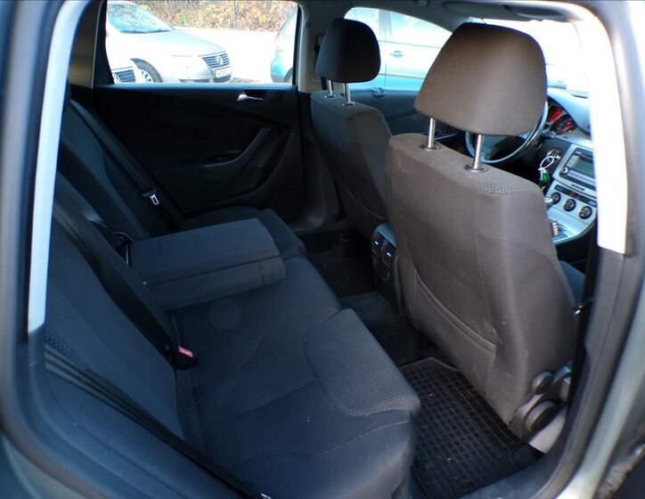 Volkswagen Passat 17