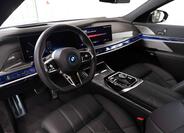 BMW i7 11