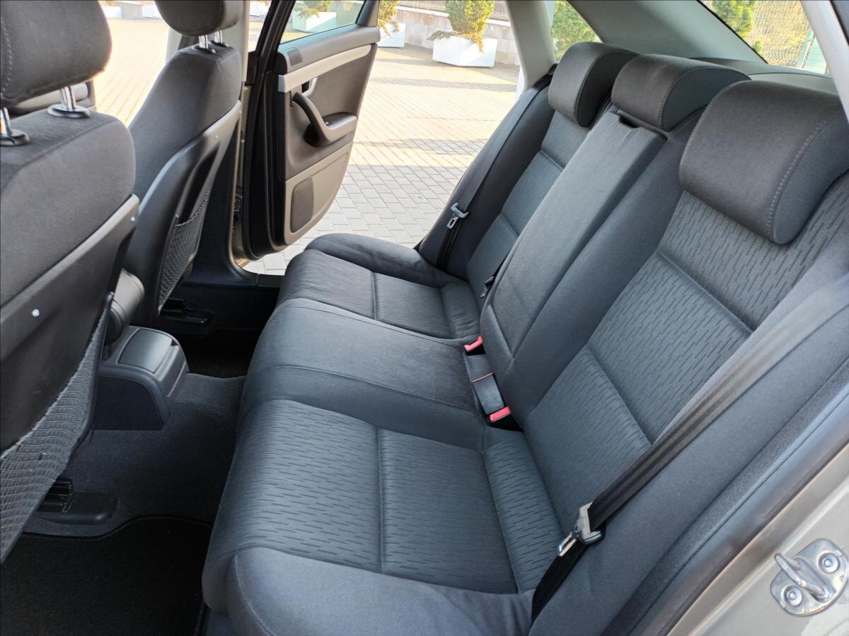 Audi A4 Sedan / Limuzína 1,9 l 85 kw