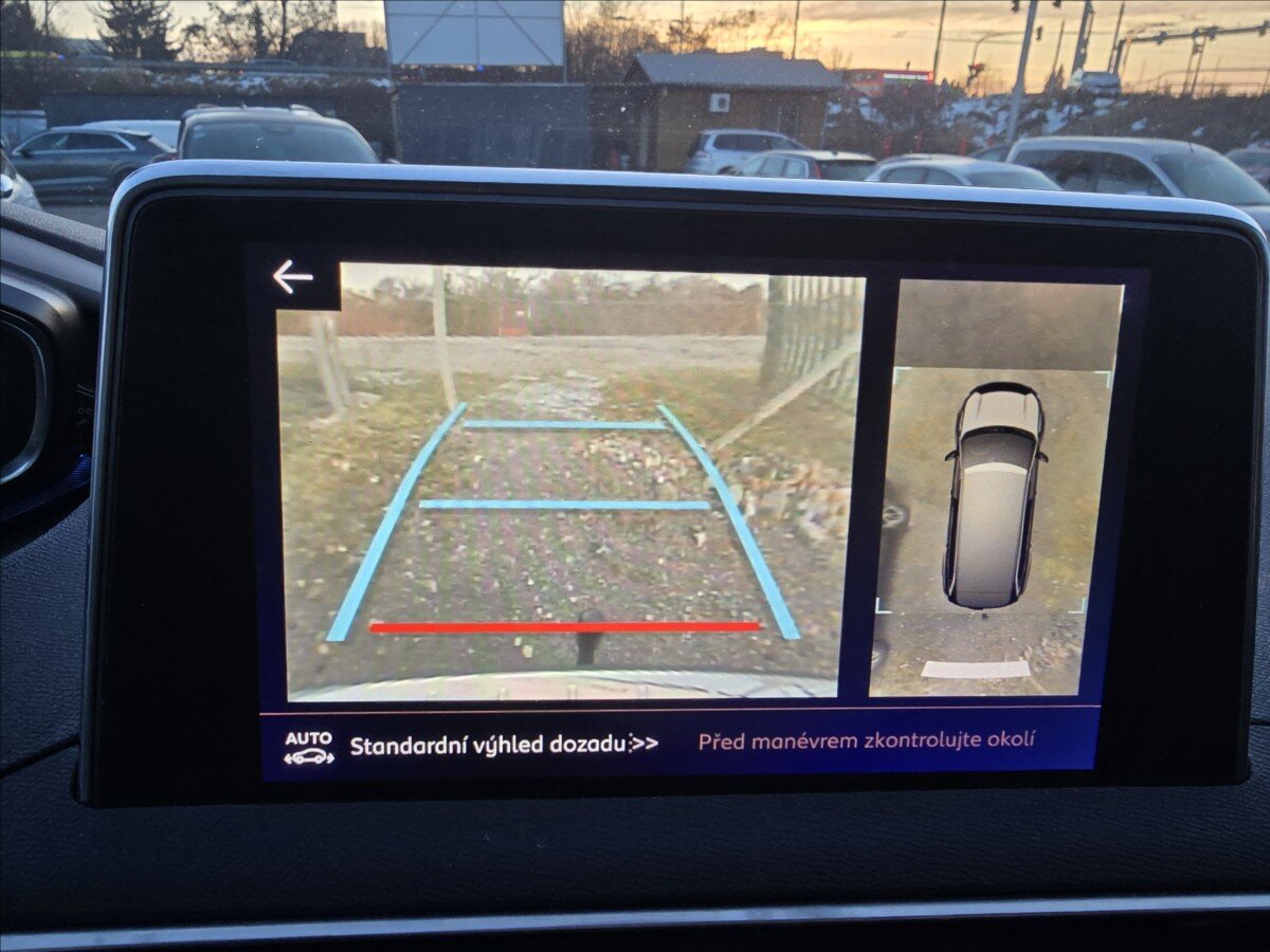 Peugeot 5008 SUV / Terénní 1,6 l 88 kw