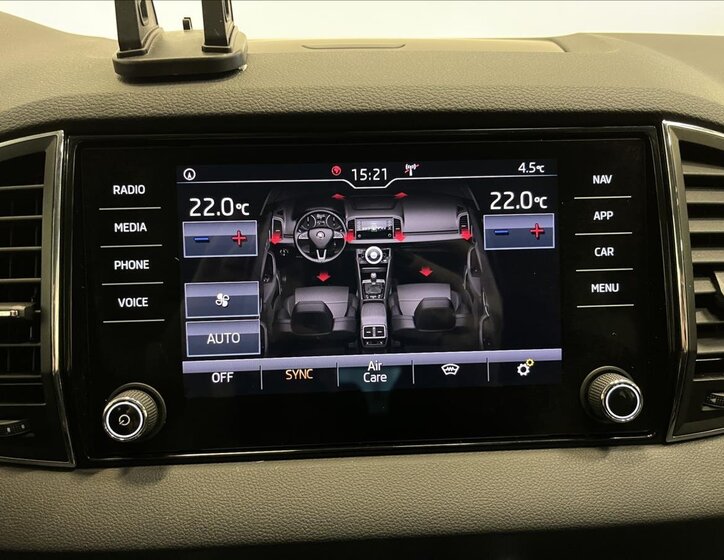 Škoda Karoq SUV / Terénní 1,5 l 110 kw