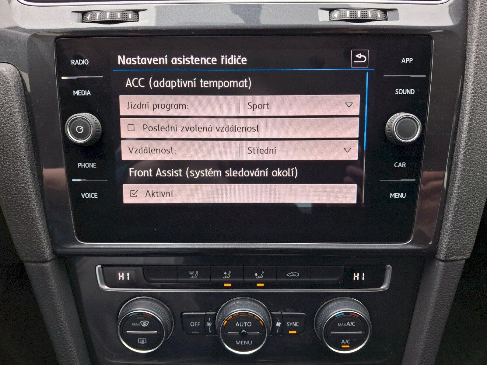 Volkswagen Golf Hatchback 1,5 l 96 kw