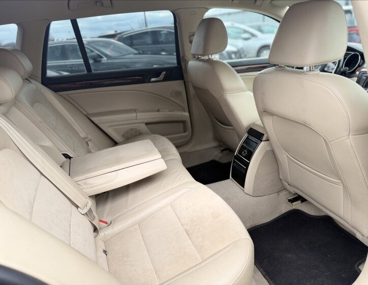 Škoda Superb Kombi 2,0 l 125 kw