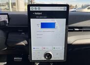 Ford Mustang Mach-E 18