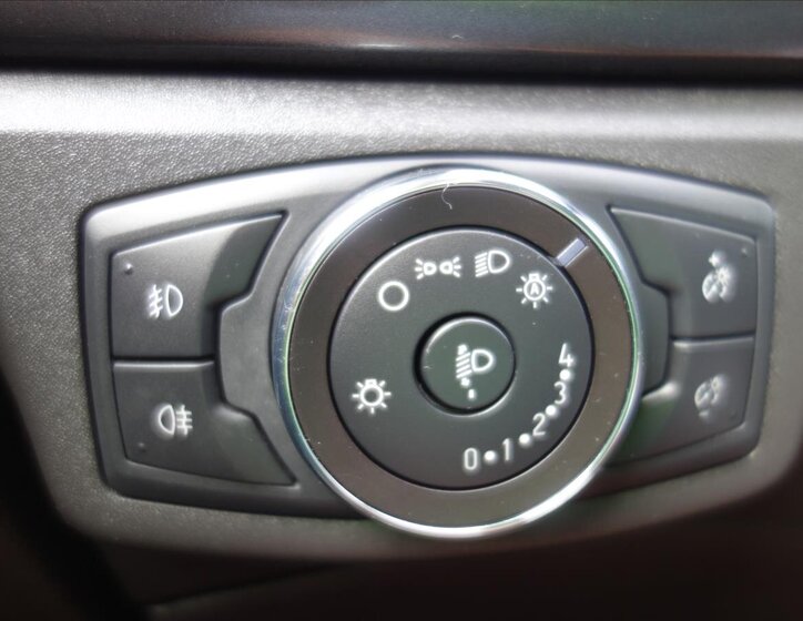 Ford Mondeo Kombi 2,0 l 110 kw