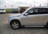 Suzuki Grand Vitara 10