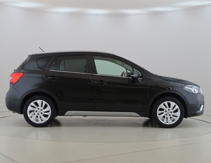 Suzuki SX4 SUV 998,0 82 kw