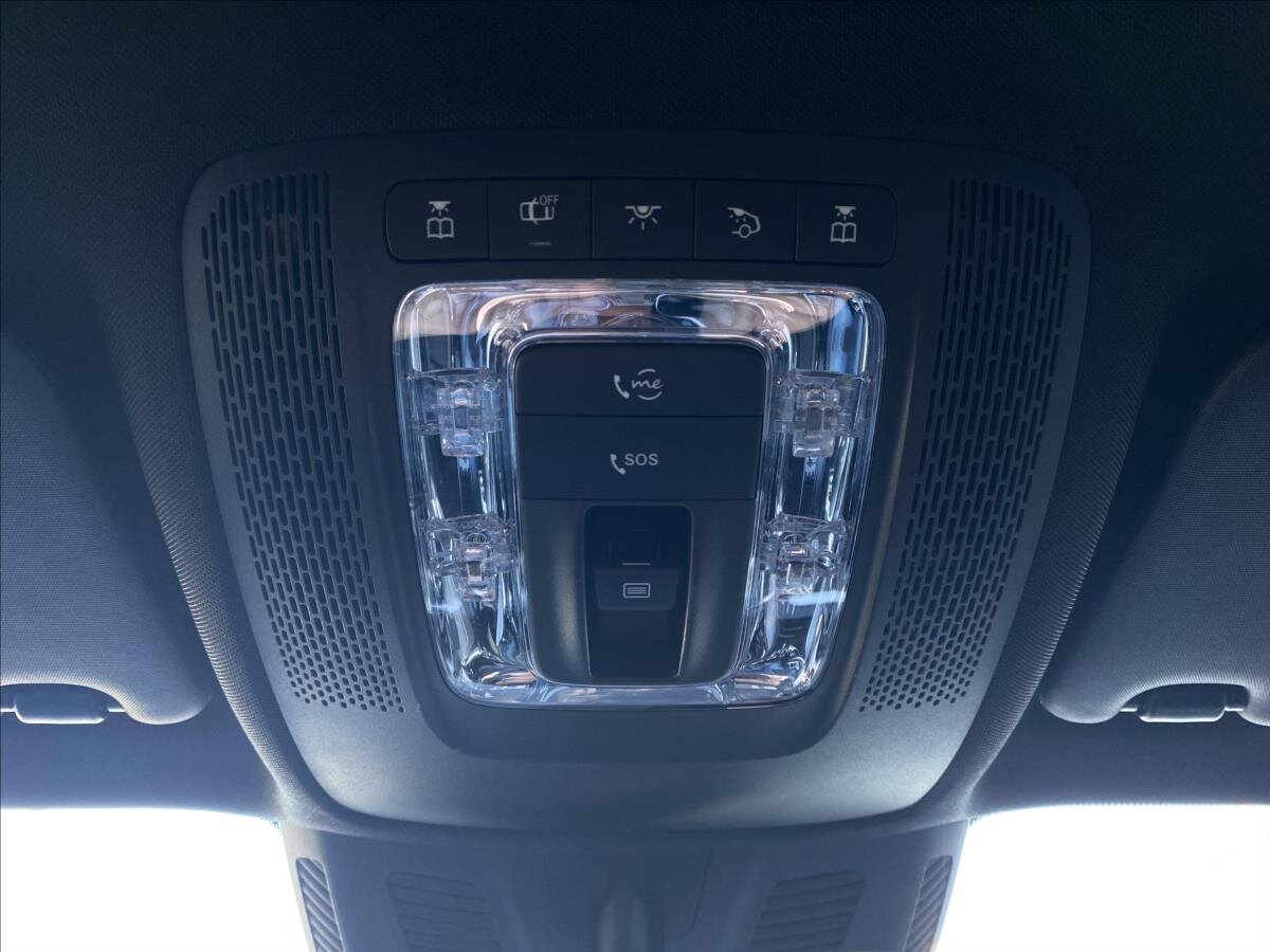 Mercedes-Benz GLB SUV / Terénní 2,0 l 110 kw