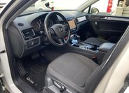 Volkswagen Touareg 11