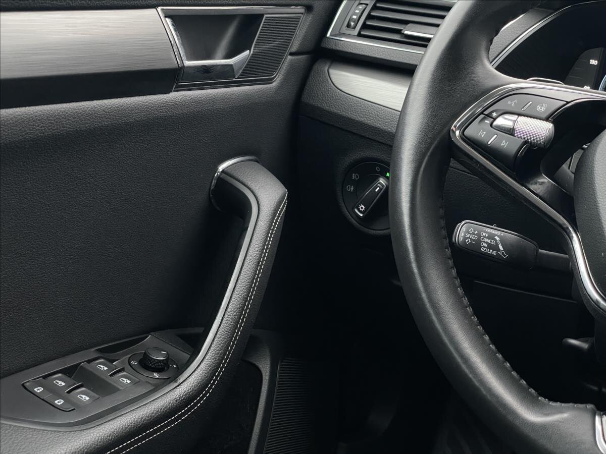 Škoda Superb Kombi 2,0 l 110 kw