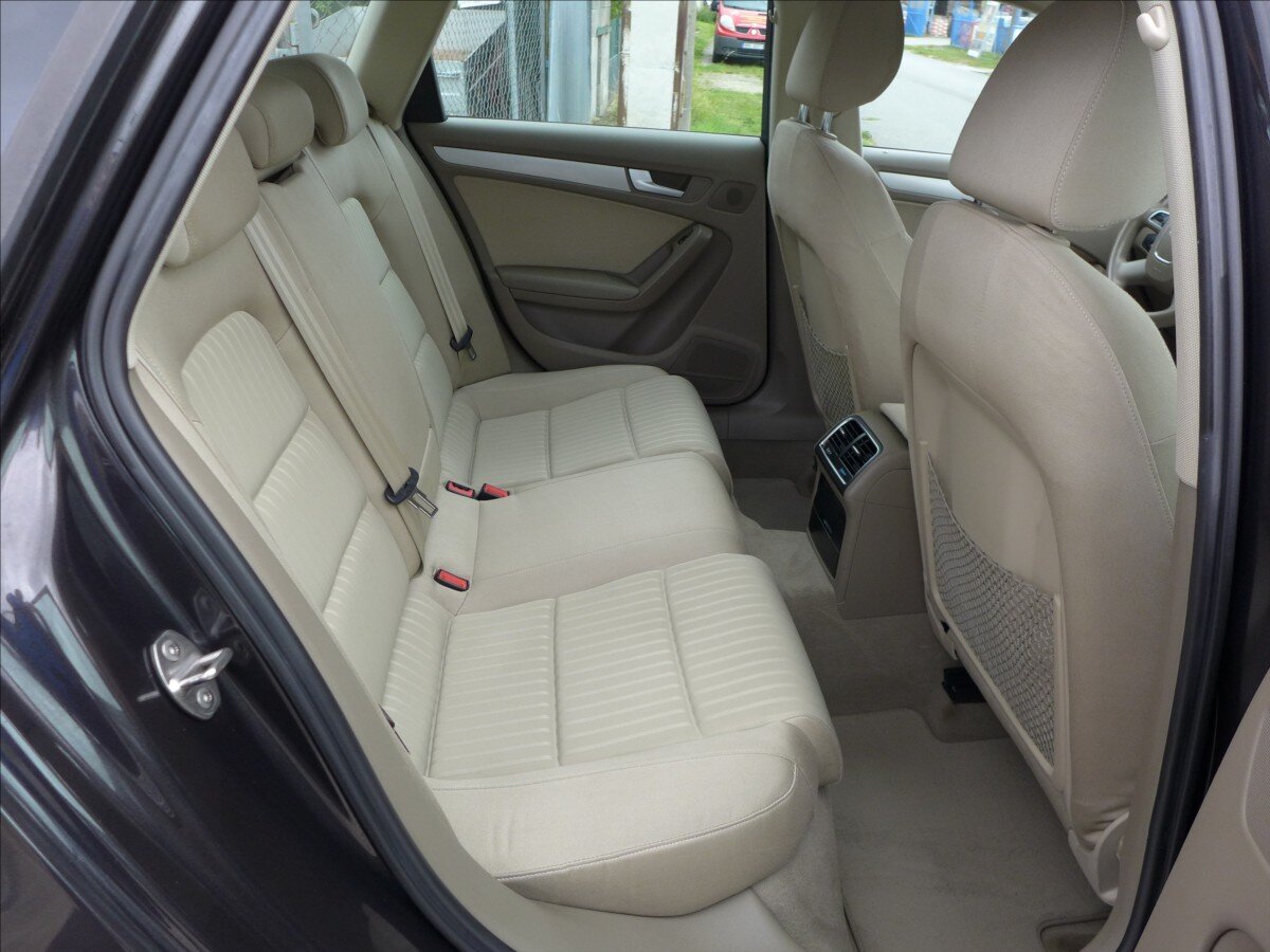 Audi A4 Kombi 2,0 l 105 kw