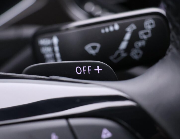 Volkswagen T-Roc SUV 1,5 l 110 kw